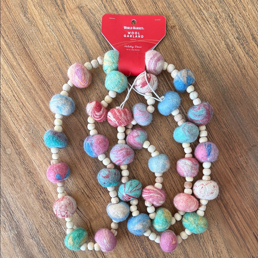 NWT World Market Colorful Marbled Wool Felt Ball & Natural Wood Bead Garland